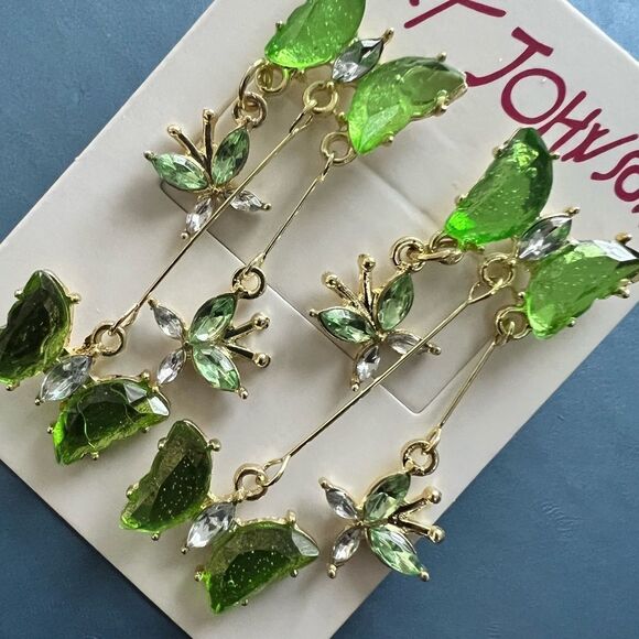 💚 Betsey Johnson Elegant Green Butterfly Dangle Earrings 💚 - Picture 6 of 6